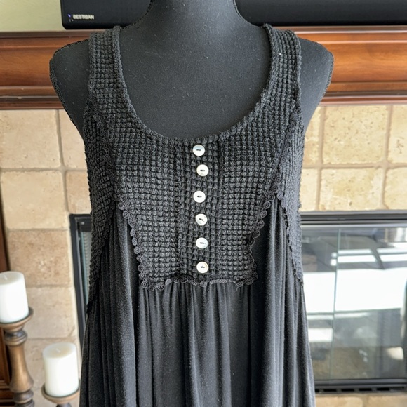 POL Black Sleeveless Babydoll Top - Picture 2 of 11